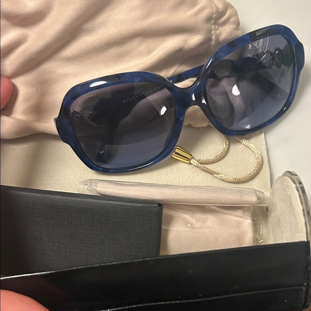 VINTAGE EXCEPTIONAL Bulgari Women's Deep Blue Oversized Sunglasses